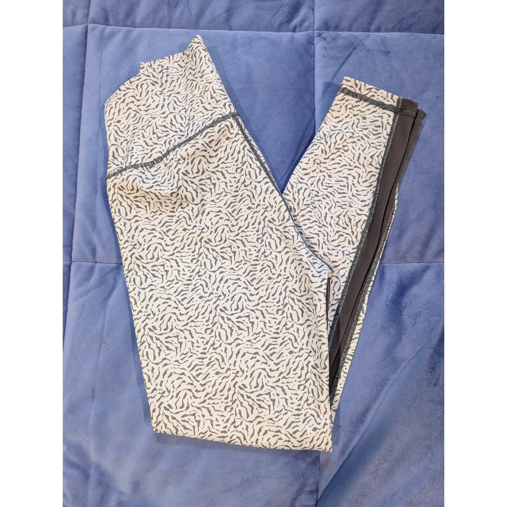 Allfenix Leggings Grey Abstract Animal Print High Rise 7/8 Length - Size S